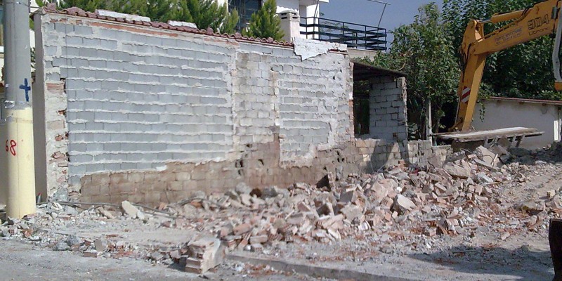 Κατεδαφίσεις 11